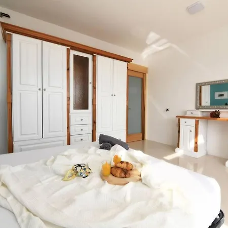 Penthouse In St Paul's Bay. * San Pawl il-Baħar