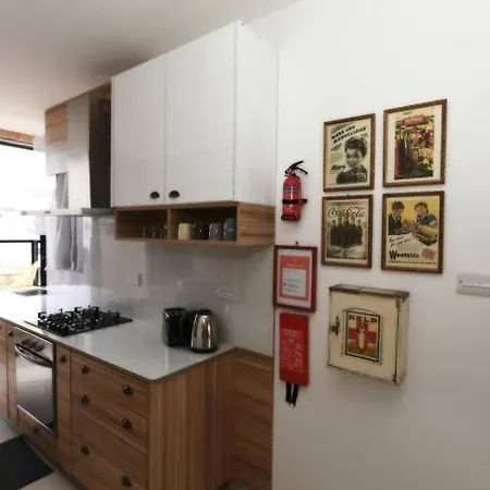 Penthouse In St Paul's Bay. Appartamento *